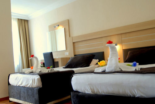 Hotel House 3*