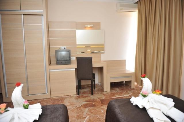 House Hotel 3*